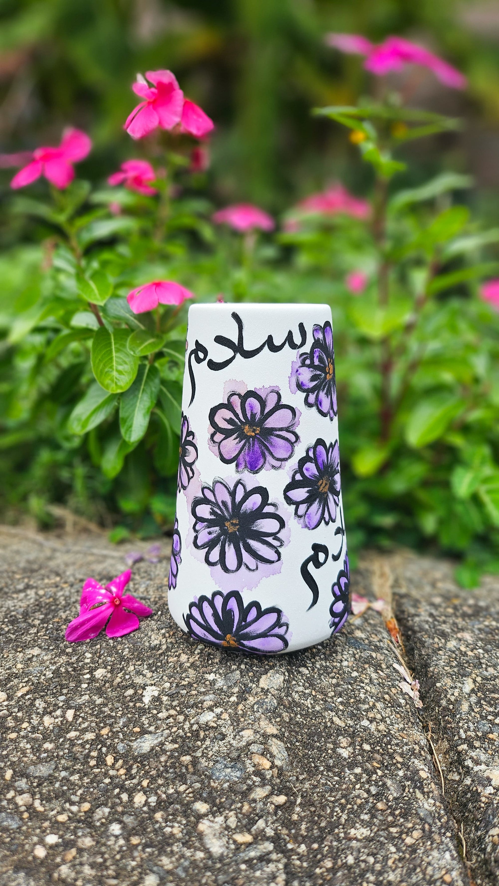 Hand Painted Vase - Salam Flowers